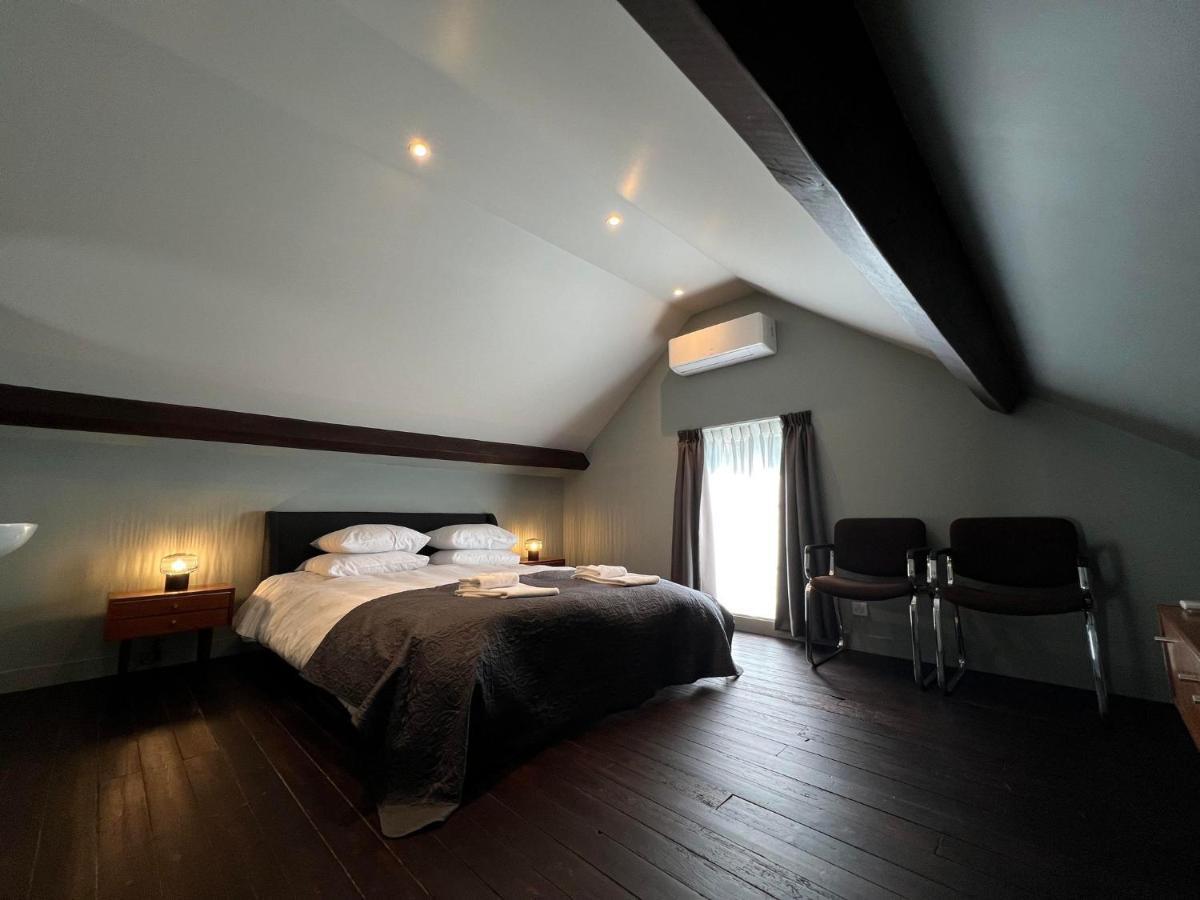 Le Petit Chateau Baye  エクステリア 写真